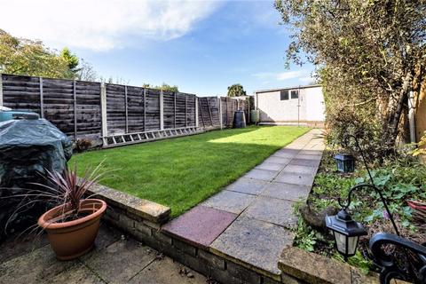 47 Heather Way, Romford, RM1 4SX