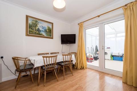 47 Heather Way, Romford, RM1 4SX