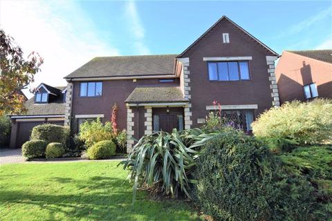 Ivy House Manor Farm, Stoulton, Worcester, WR7 4RS