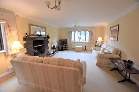 Ivy House Manor Farm, Stoulton, Worcester, WR7 4RS
