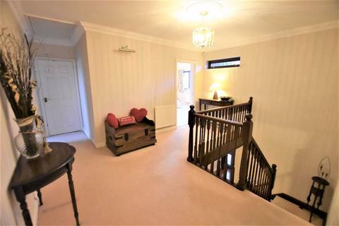 Ivy House Manor Farm, Stoulton, Worcester, WR7 4RS