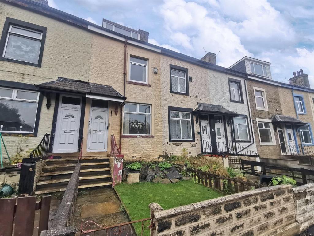 Bolton Road, Bradford 4 bed terraced house £55,000