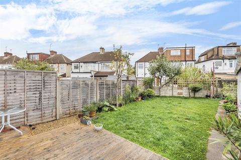 2 Wydell Close, Morden, SM4 4NS