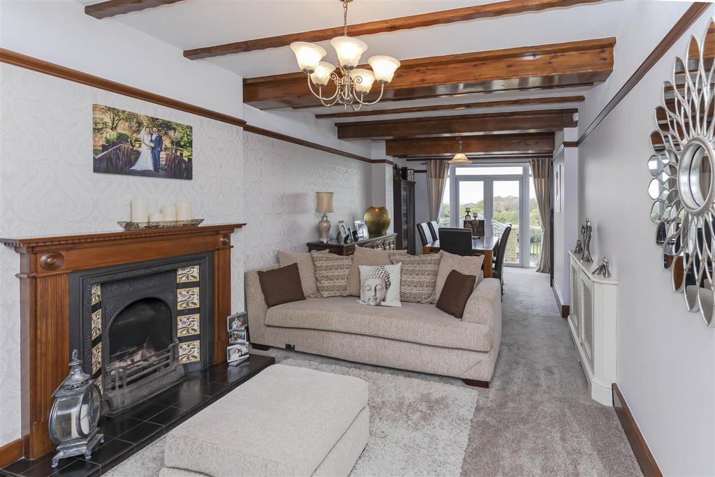 Longwood Road, Aldridge 4 bed detached house £640,000