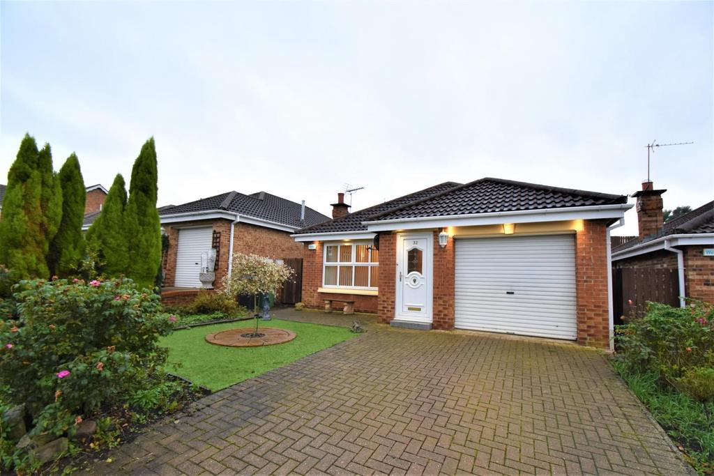 Greenhills, Byers Green, Spennymoor 3 bed detached bungalow £157,950