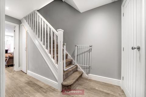 14 Ellison Close, Windsor, SL4 4BZ