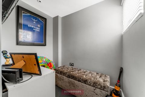 14 Ellison Close, Windsor, SL4 4BZ