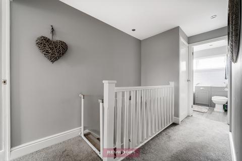 14 Ellison Close, Windsor, SL4 4BZ