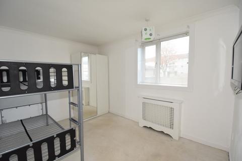 0/2, 123 Bowfield Crescent, Glasgow, G52 4HL