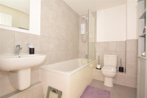 Flat 3, 18 Albion Road, Broadstairs, CT10 2UP