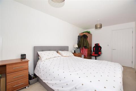 Flat 3, 18 Albion Road, Broadstairs, CT10 2UP