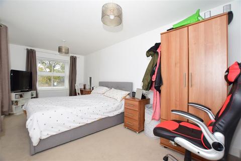 Flat 3, 18 Albion Road, Broadstairs, CT10 2UP