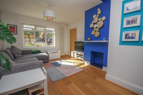 96 Hutton Drive, Hutton, Brentwood, CM13 1QN