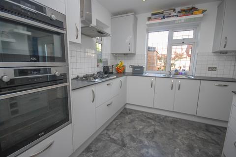 96 Hutton Drive, Hutton, Brentwood, CM13 1QN
