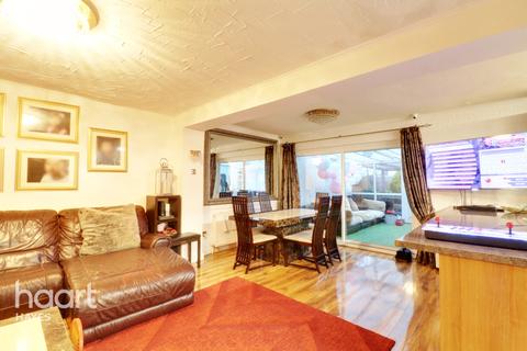 36 Keith Road, Hayes, UB3 4HP