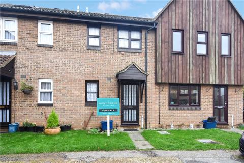 12 Dovecote, Shoeburyness, Southend-on-sea, SS3 8XQ