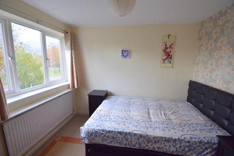 80a Eton Wick Road, Eton Wick, Windsor, SL4 6JW
