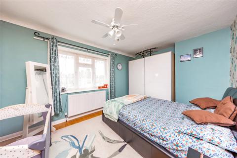 23 Martin Road, Dagenham, RM8 2XH