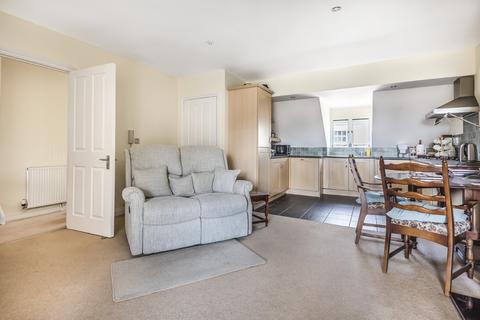 2 bedroom apartment for sale - 2-4 London Road, Cirencester, GL7