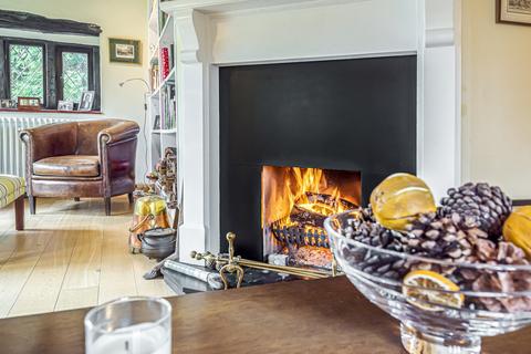 Abbotts Thatch Green Dene, East Horsley, Leatherhead, KT24 5RG