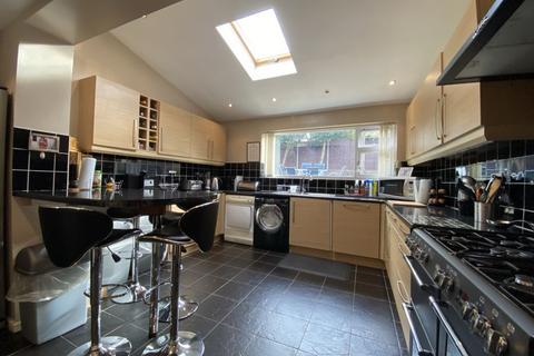 4 Barnet Close, Oadby, Leicester, LE2 5WA