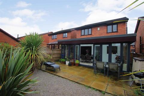 12 Meadowcroft, Lower Darwen, Darwen, BB3 0RU