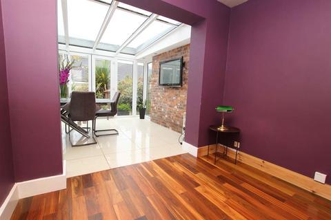 12 Meadowcroft, Lower Darwen, Darwen, BB3 0RU