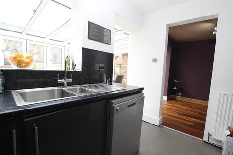 12 Meadowcroft, Lower Darwen, Darwen, BB3 0RU