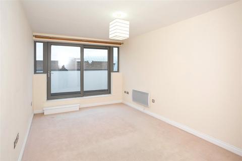 2 bedroom apartment for sale, Loates Lane, Watford, Hertfordshire, WD17