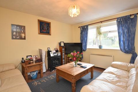 9 Brines Orchard, Templecombe, BA8 0JL