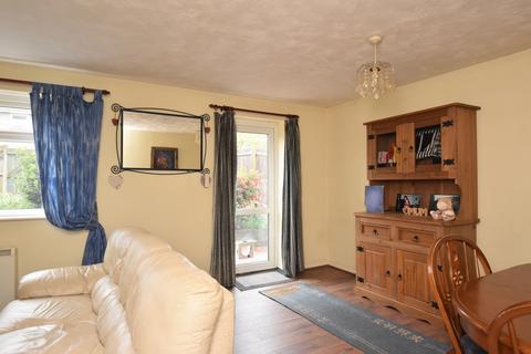 9 Brines Orchard, Templecombe, BA8 0JL