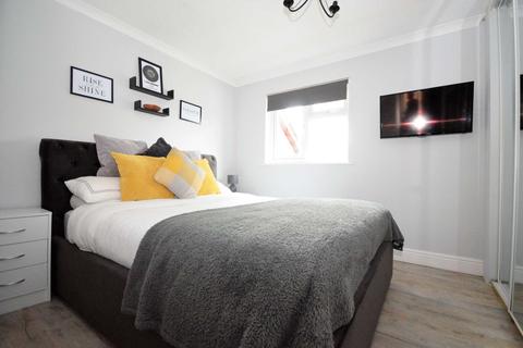 64 Connaught Way, Billericay, CM12 0UN
