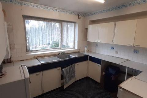 27 Leaf Grove, London, SE27 0SG