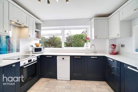 30 Harvey Road, Great Totham, Maldon, CM9 8QA