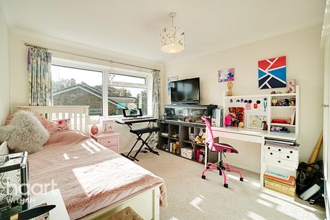30 Harvey Road, Great Totham, Maldon, CM9 8QA