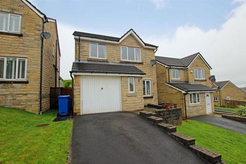 2 Astley Heights, Darwen, BB3 2TE