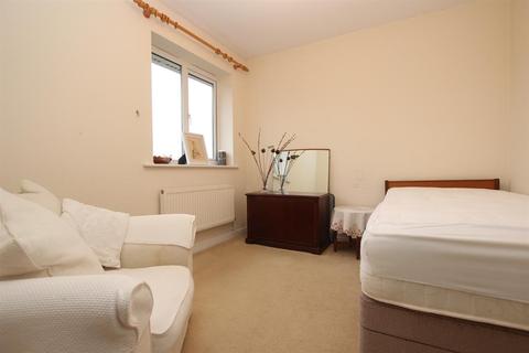 2 Astley Heights, Darwen, BB3 2TE