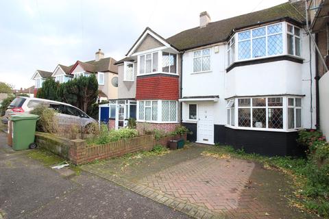 16 Leafield Road, Sutton, SM1 2NH