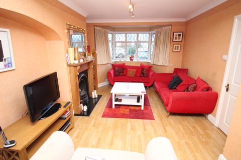 16 Leafield Road, Sutton, SM1 2NH