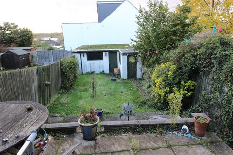 16 Leafield Road, Sutton, SM1 2NH