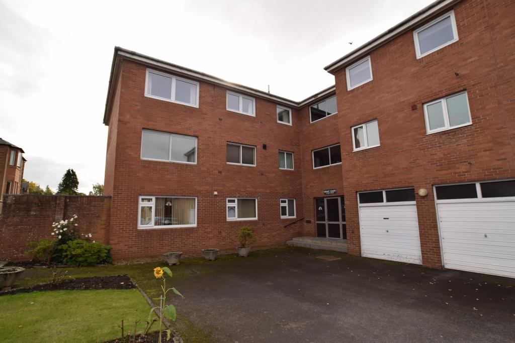 17 Grant Court, Dumfries, DG1 2RB 3 bed property £120,000