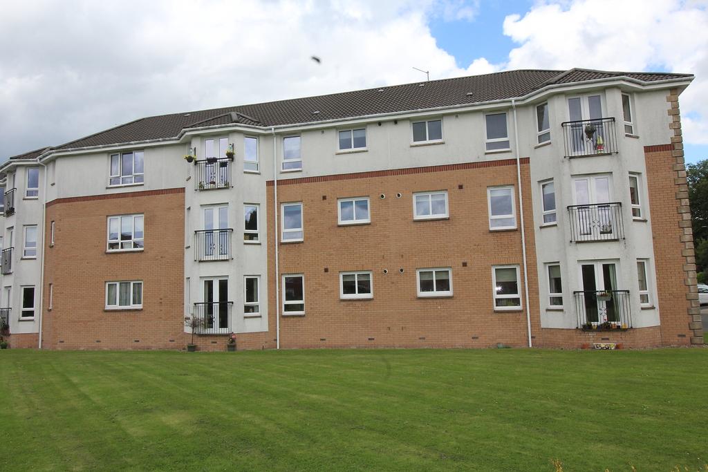 Willowbank Gardens, Bonhill 2 bed ground floor flat £129,500