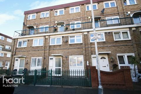 66 Sark Walk, London, E16 3PX