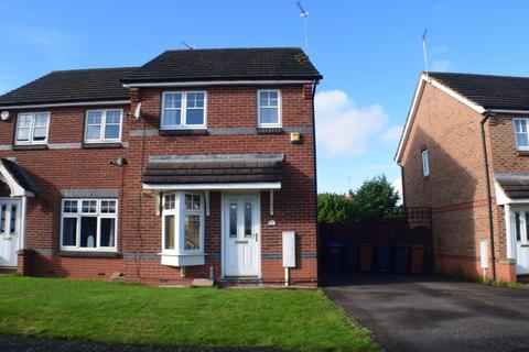 2 bedroom semi-detached house to rent, Thomas Chapman Grove, Northampton, NN4