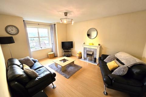 2 bedroom flat to rent, Holburn Street, Aberdeen, AB10