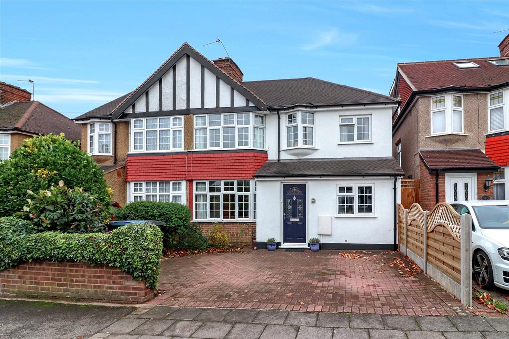 Balmoral Road, Watford, Herts, WD24 4 bed semidetached house £595,000