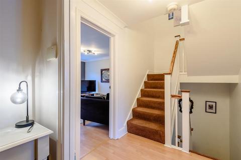 60 Harrington Walk, Lichfield, WS13 7UY