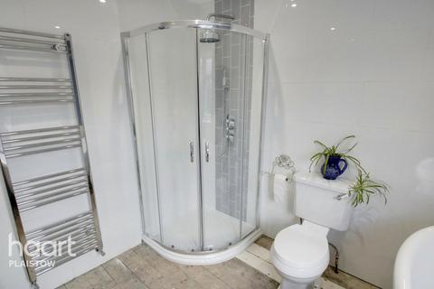 52 Dundee Road, London, E13 0BQ