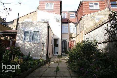 52 Dundee Road, London, E13 0BQ