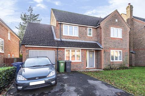 4 bedroom detached house to rent, Lyndon Gardens,  High Wycombe,  HP13